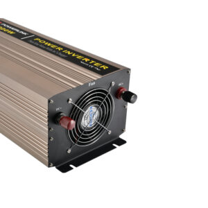 3000W pure sine wave inverter with AC charger