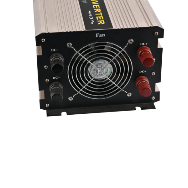 Pure sine wave inverter with AC charger